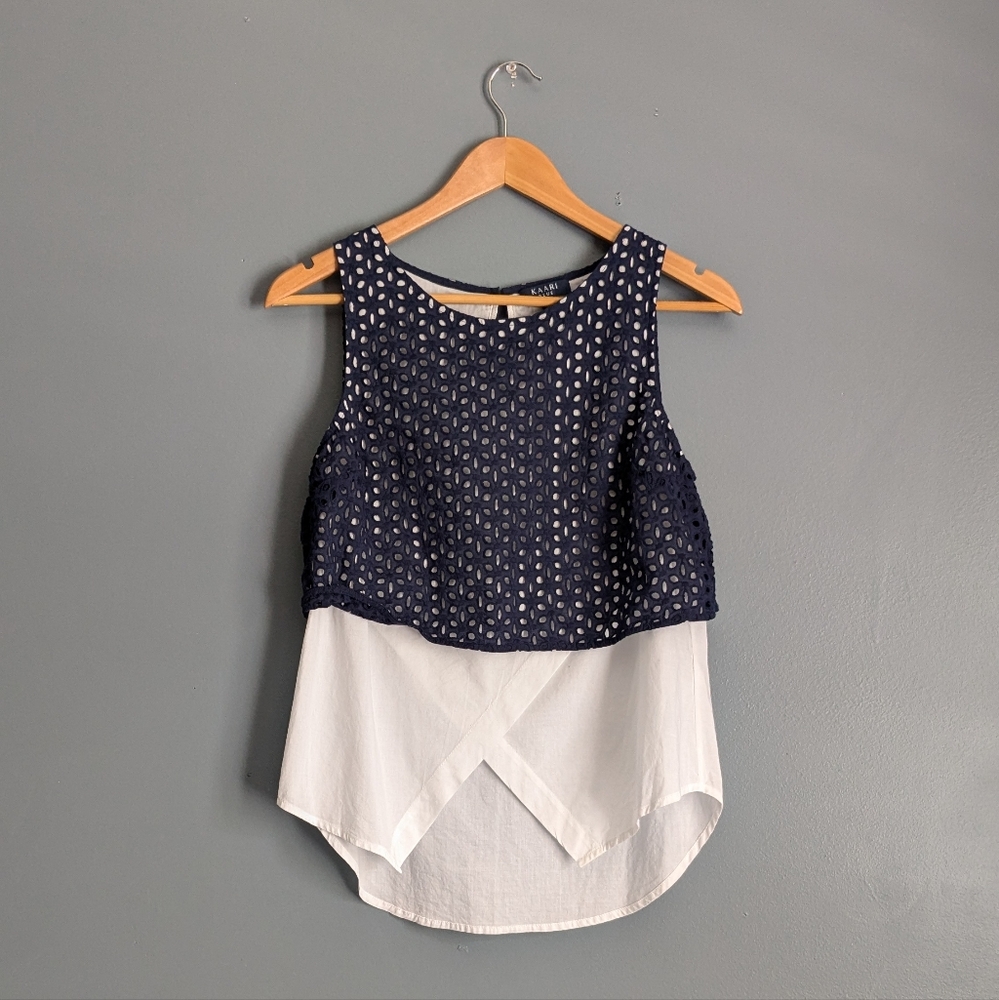 ❤️ Kaari Blue 100% cotton navy blue white eyelet top XS